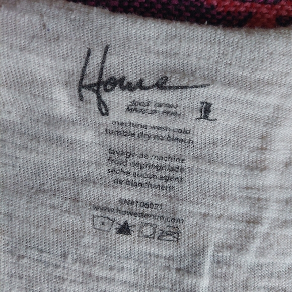 Grunge Skull Oversized Shirt - Picture 6 of 6